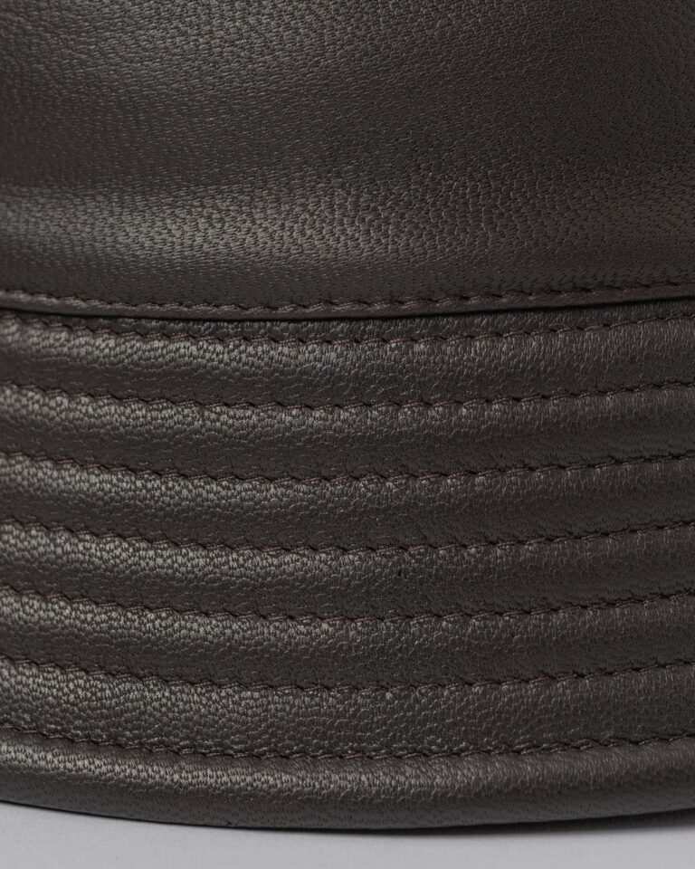 ante date - leather bob en cuir véritable français, photo de présentation